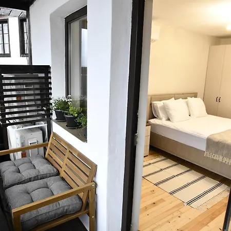 Guest house лазара