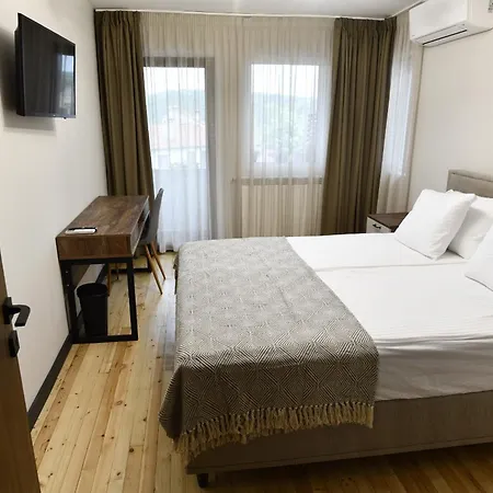 лазара Guest house *